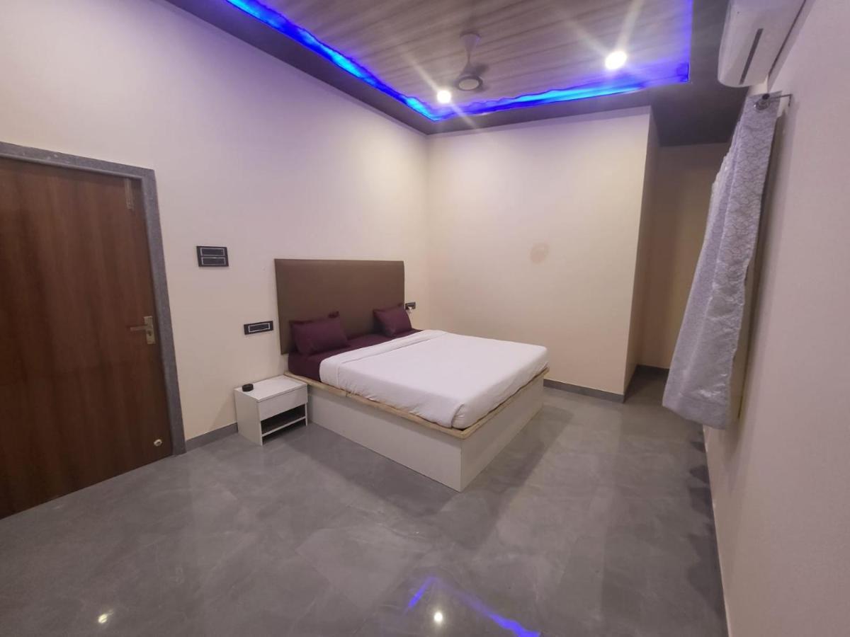 Nazrana 2Bhk Villa Lonavala Bagian luar foto